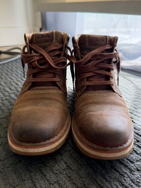 Men's Clarks Chukka - 8.5